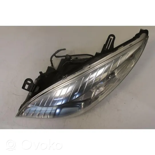 Renault Megane III Phare frontale 260600017R