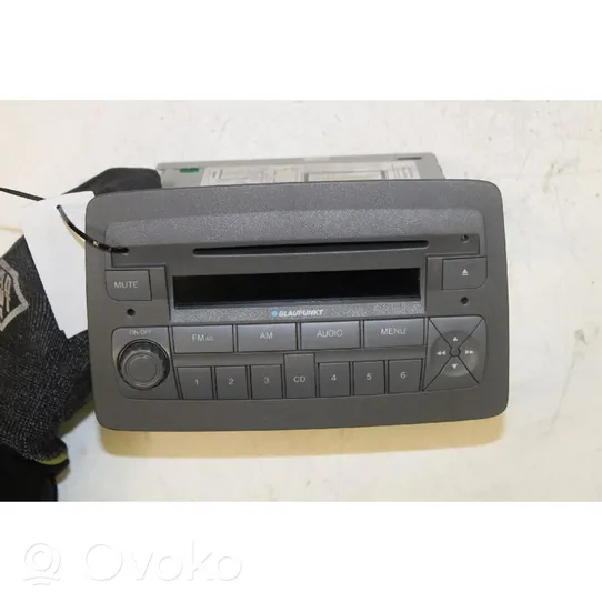 Fiat Panda II Panel / Radioodtwarzacz CD/DVD/GPS 7646314316