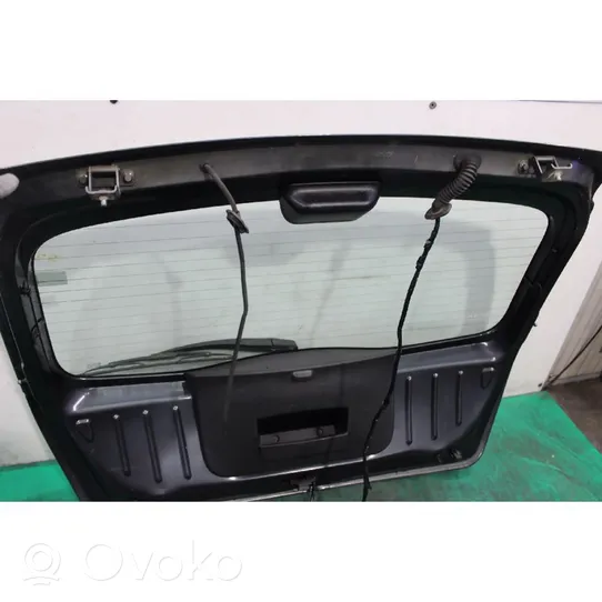 Dacia Sandero Tailgate/trunk/boot lid 