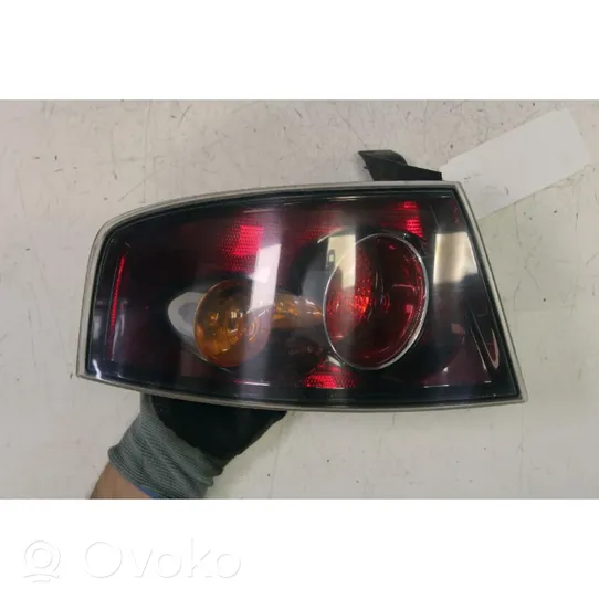 Seat Ibiza III (6L) Lampa tylna 6L6945111D