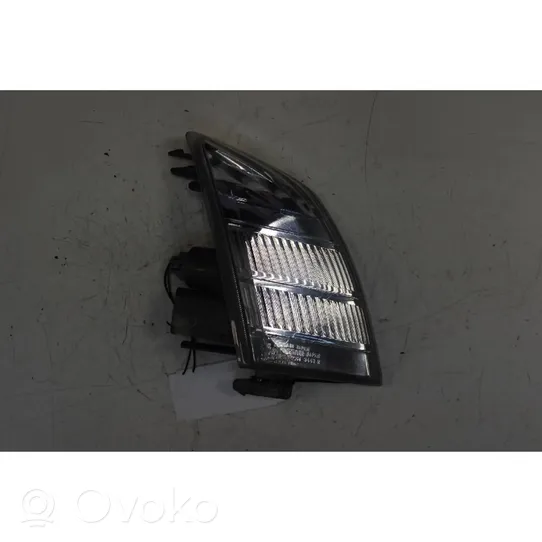 Nissan X-Trail T30 Headlight/headlamp 