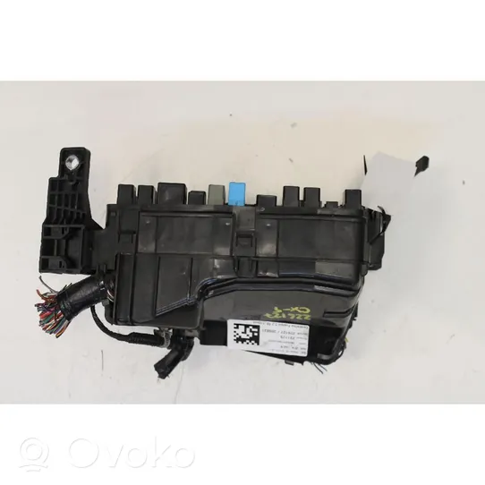 Mazda CX-5 Module de fusibles KD45-675X0C