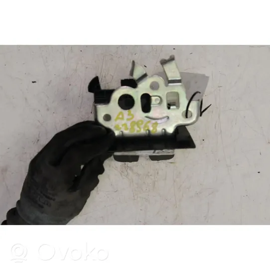 Audi A3 S3 8V Blocco chiusura del portellone 