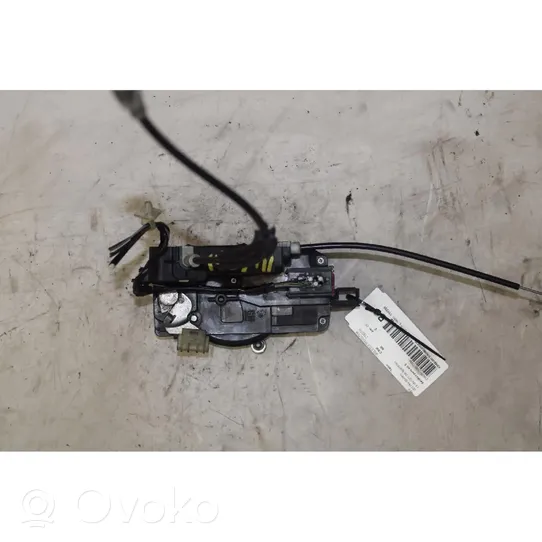 Opel Vectra C Front door lock 