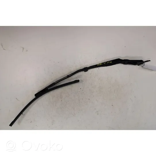 Volvo XC40 Front wiper blade arm 