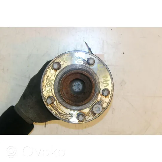 Volvo V40 Cross country Rear wheel hub 