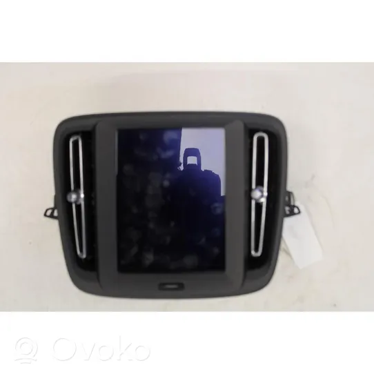 Volvo XC40 Monitor / wyświetlacz / ekran 