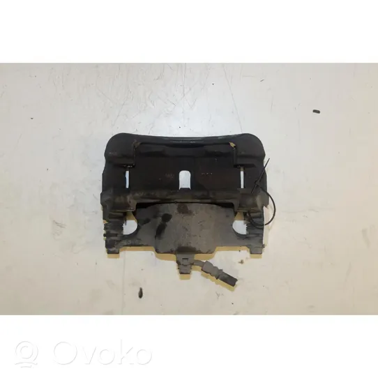 Nissan X-Trail T32 Front brake caliper 