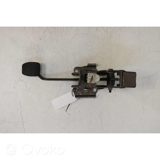 Dacia Sandero Brake pedal 