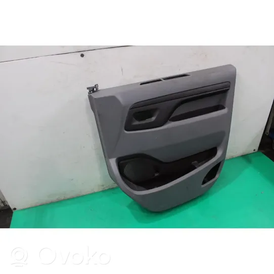 Toyota Proace Etuoven verhoilu 