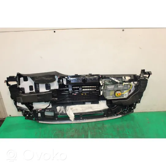 Toyota Prius (XW30) Set airbag con pannello 