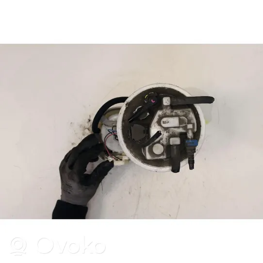 Toyota Prius (XW30) Kraftstoffpumpe im Tank 