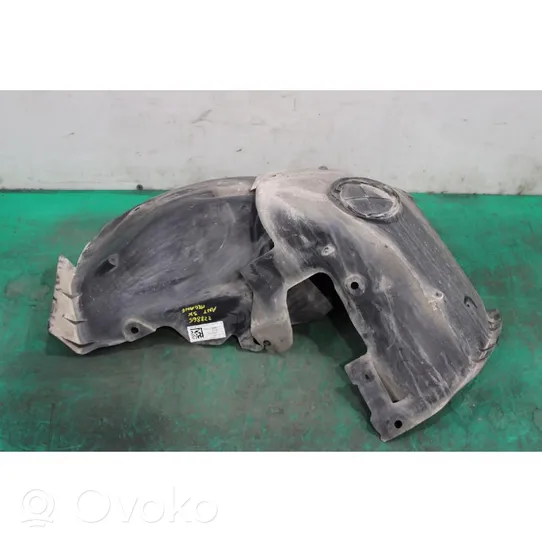 Renault Megane II Rivestimento paraspruzzi passaruota anteriore 