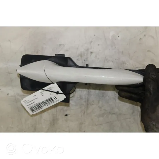 Hyundai i30 Front door exterior handle 