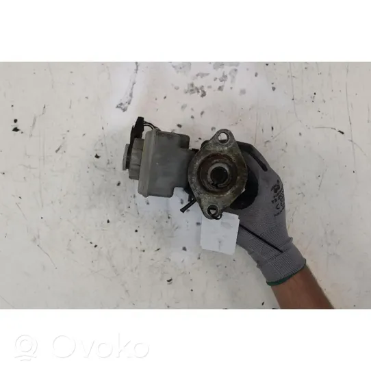 Nissan Patrol 260 Master brake cylinder 