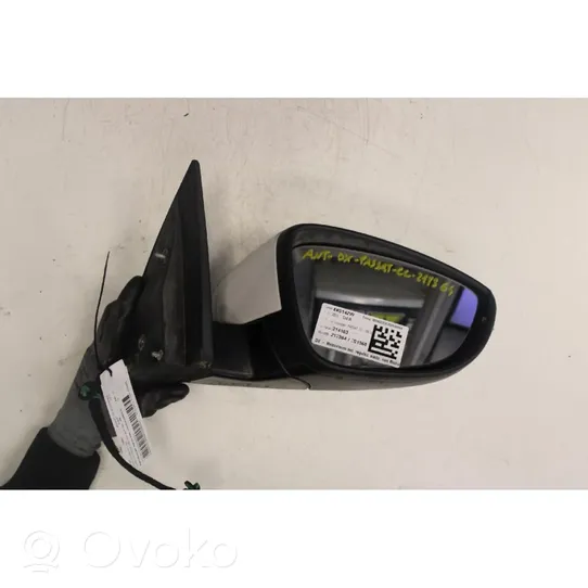 Volkswagen PASSAT CC Front door electric wing mirror 