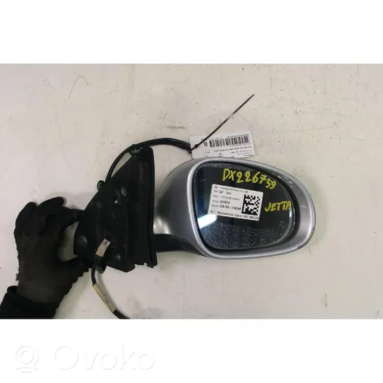 Volkswagen Jetta V Front door electric wing mirror 