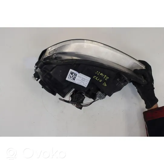 Renault Clio III Lampa przednia NONRILEVABILE