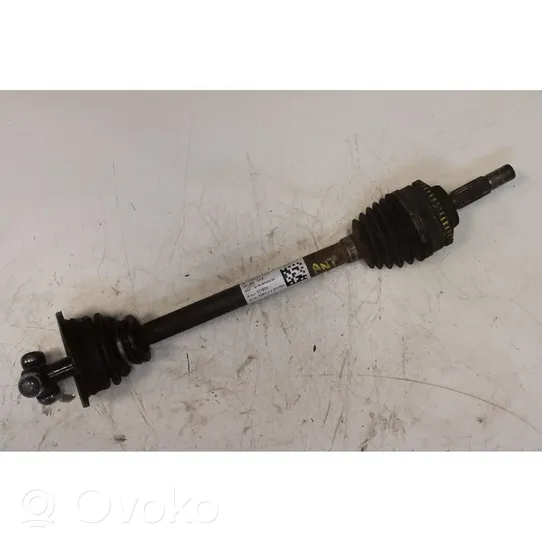 Renault Clio III Front driveshaft 