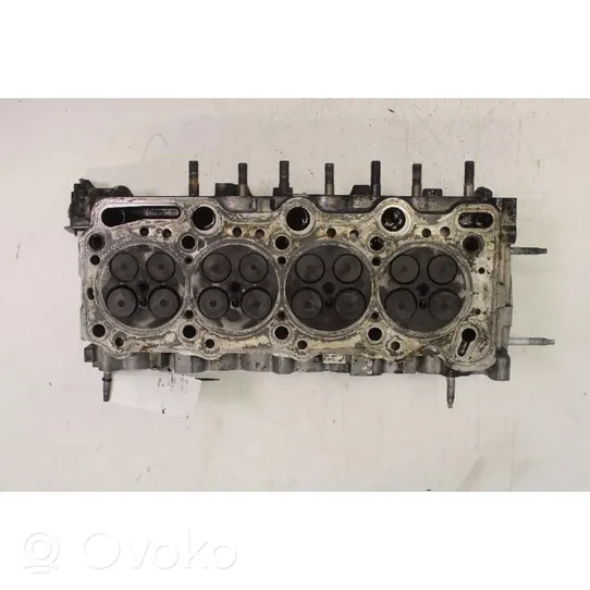 Opel Astra J Engine head 