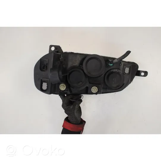 Fiat Punto (188) Lampa przednia 00517600250