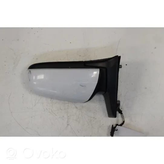 Opel Zafira B Front door electric wing mirror 