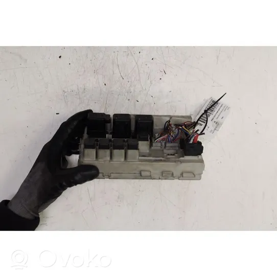 Infiniti FX Fuse module 284B7CC00A