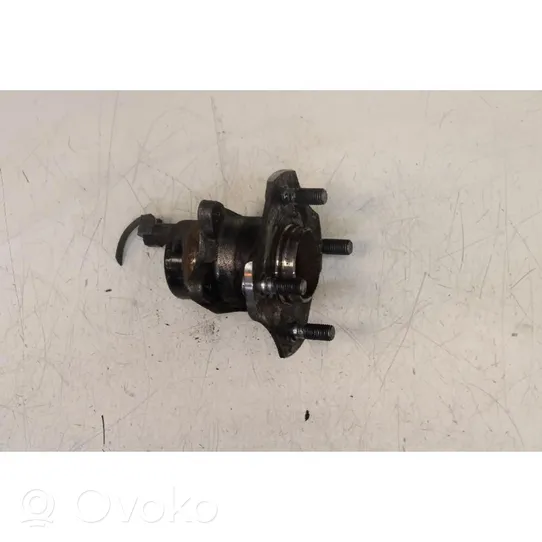 Toyota Yaris Rear wheel hub 