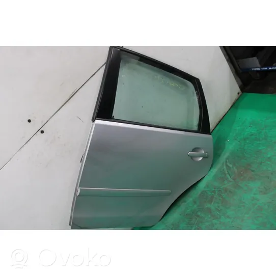 Volkswagen Polo IV 9N3 Portiera posteriore 