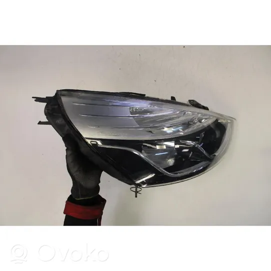 Renault Clio IV Faro/fanale 