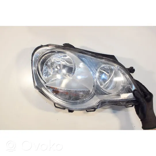 Volkswagen Polo IV 9N3 Headlight/headlamp 