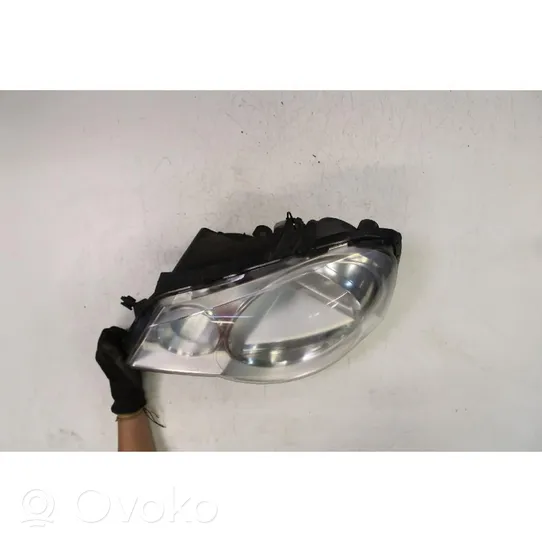 Volkswagen Polo IV 9N3 Lampa przednia 