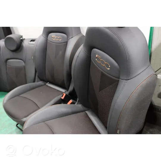 Fiat 500X Sitze komplett 