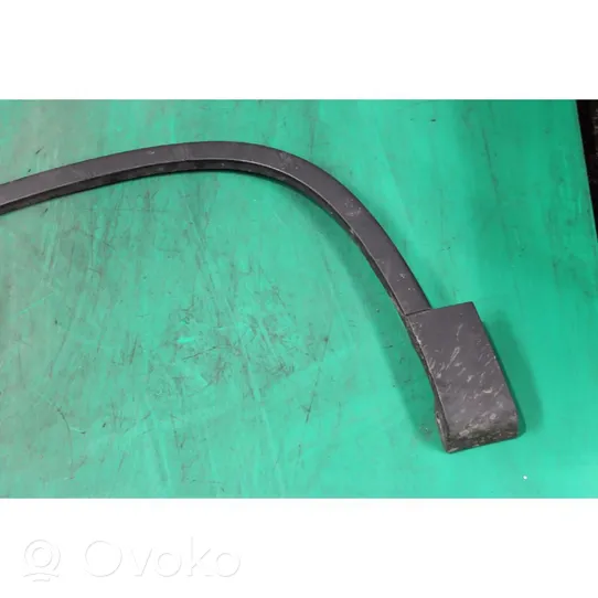 Volkswagen Tiguan Front arch trim 