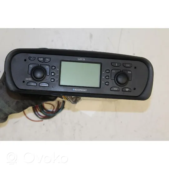 Lancia Y 840 Radio/CD/DVD/GPS head unit 