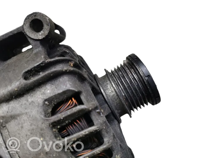 Mercedes-Benz C W204 Alternator A0141541402