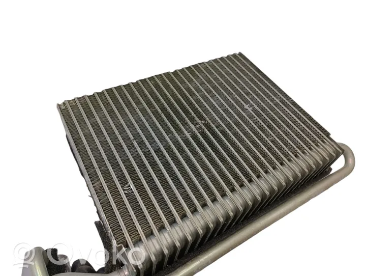 BMW X3 E83 Air conditioning (A/C) radiator (interior) 2216267