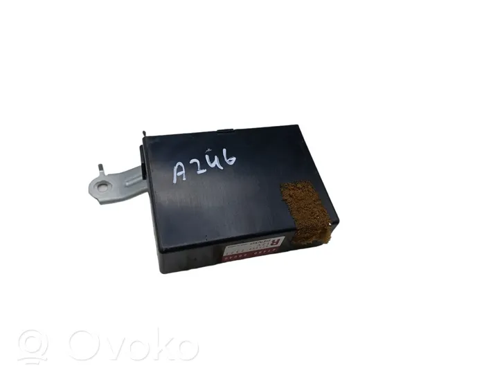 Toyota Land Cruiser (J120) Galios (ECU) modulis 8748060040