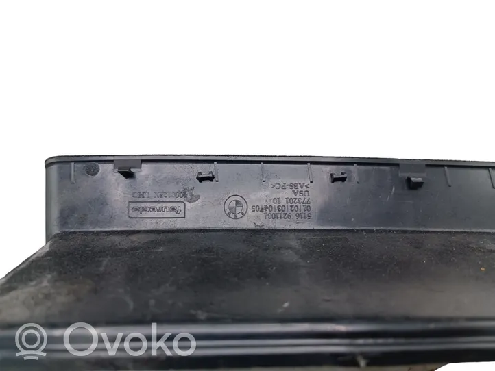 BMW X5 E70 Inne części wnętrza samochodu 51169211031