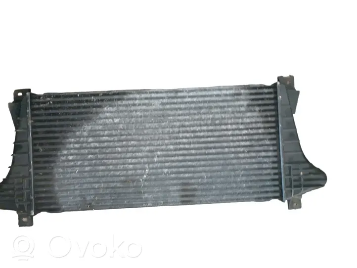 Jeep Grand Cherokee (WK) Chłodnica powietrza doładowującego / Intercooler 880897V