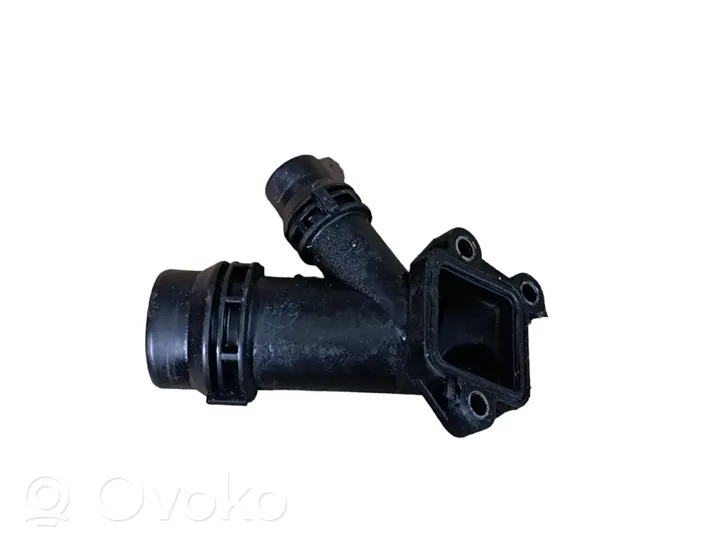 BMW X5 E70 Tuyau de liquide de refroidissement moteur 1112247744