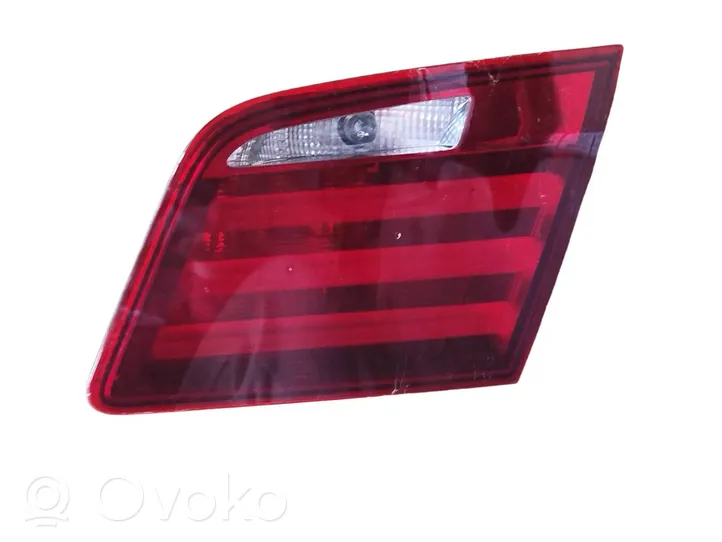 BMW 5 F10 F11 Lampy tylnej klapy bagażnika 7203226