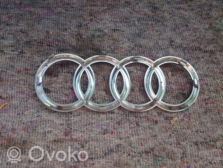 Audi A5 8T 8F Logo, emblème, badge 