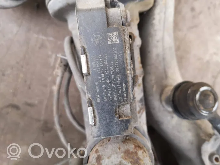 BMW X6 E71 Zwrotnica koła przedniego 6773783