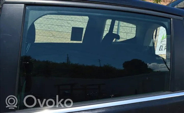 Peugeot 5008 Vitre de fenêtre porte arrière 