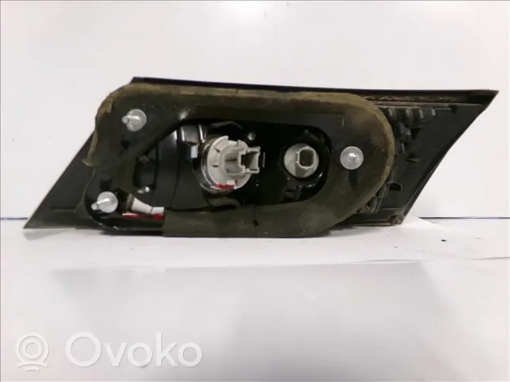 Honda Civic IX Lampy tylnej klapy bagażnika 