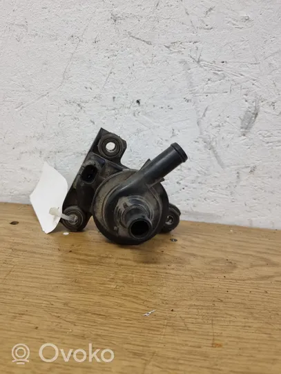 Toyota Prius (XW20) Water pump 