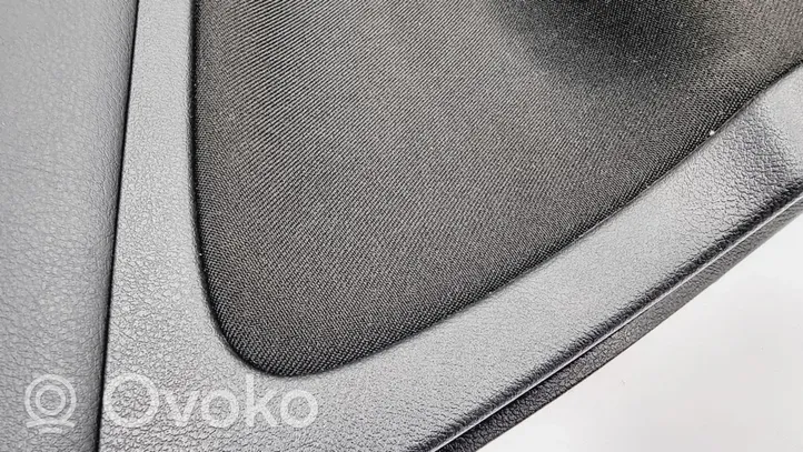 Ford Galaxy Boczki / Poszycie drzwi tylnych 