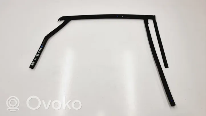 Ford Mondeo MK V Rubber seal rear door DS73-F25825-A