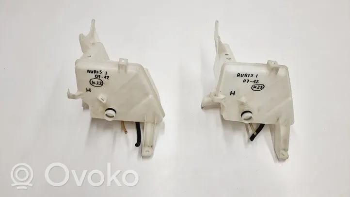 Toyota Auris 150 Zbiornik płynu do spryskiwaczy szyby przedniej / czołowej 060851-252